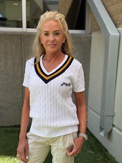 Short Sleeve V Neck Cable Sweater in White